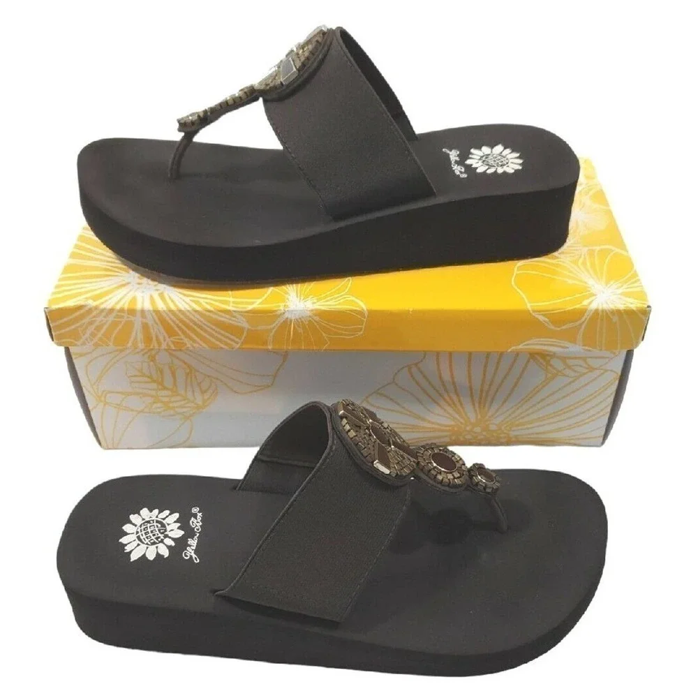 Yellow Box ~Woman 8.5 M~ Brown Flip Flops Wedge Jeweled Sandals 30189 NEW. - Picture 2 of 12